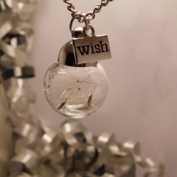 * DANDELION NECKLACE * - Picture 2 of 8